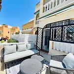 Serenity Oasis Апартаменты